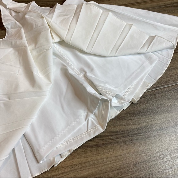 TnaMOVE™ Tennis Micro Skirt - Picture 7 of 8